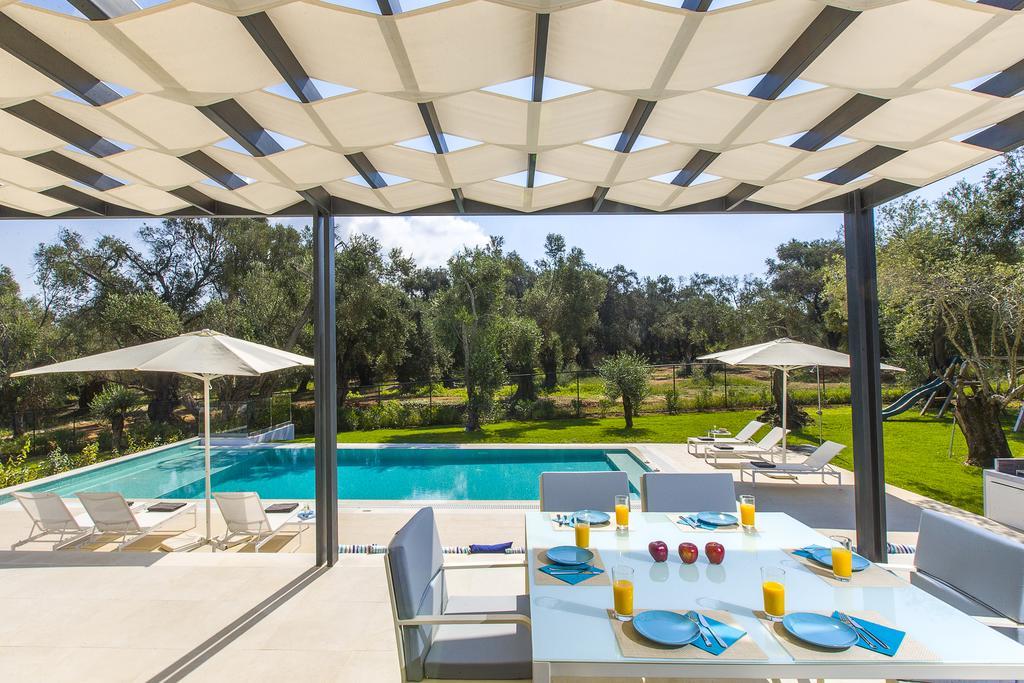 Almyra Villas Halikounas Extérieur photo